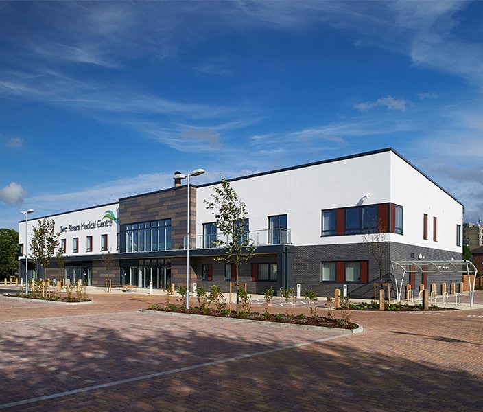 An outside shot of the Two Rivers Medical Centre in Ipswich